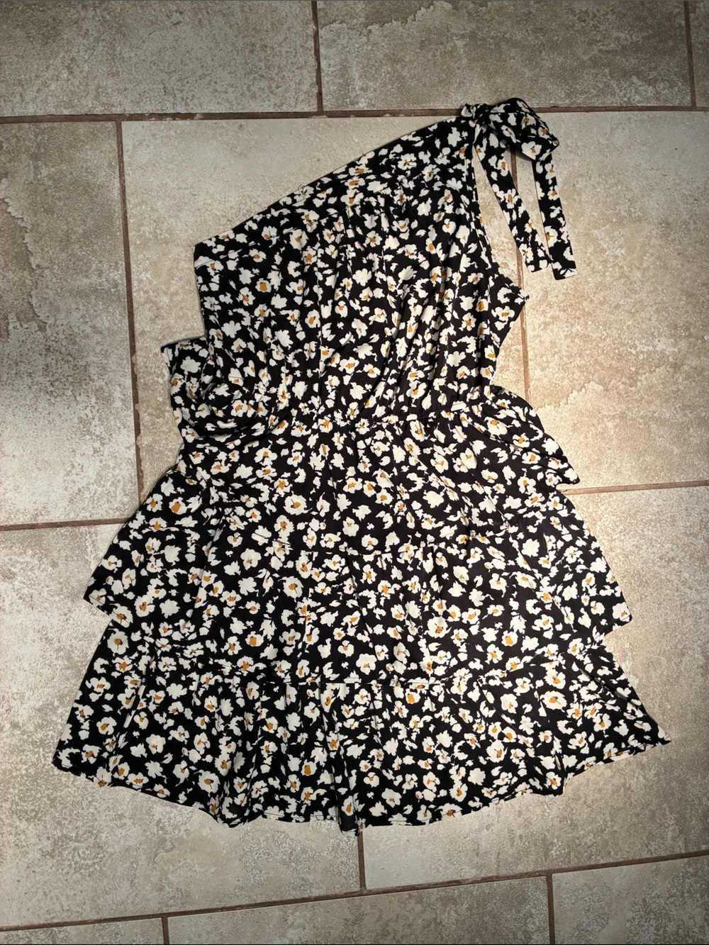 One-Shoulder Floral Tiered Mini Dress - Black/White/Yellow